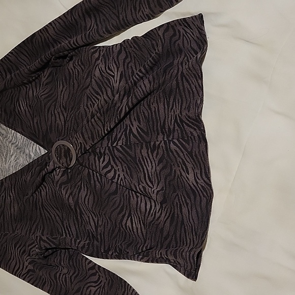 Women's top - Picture 3 of 3